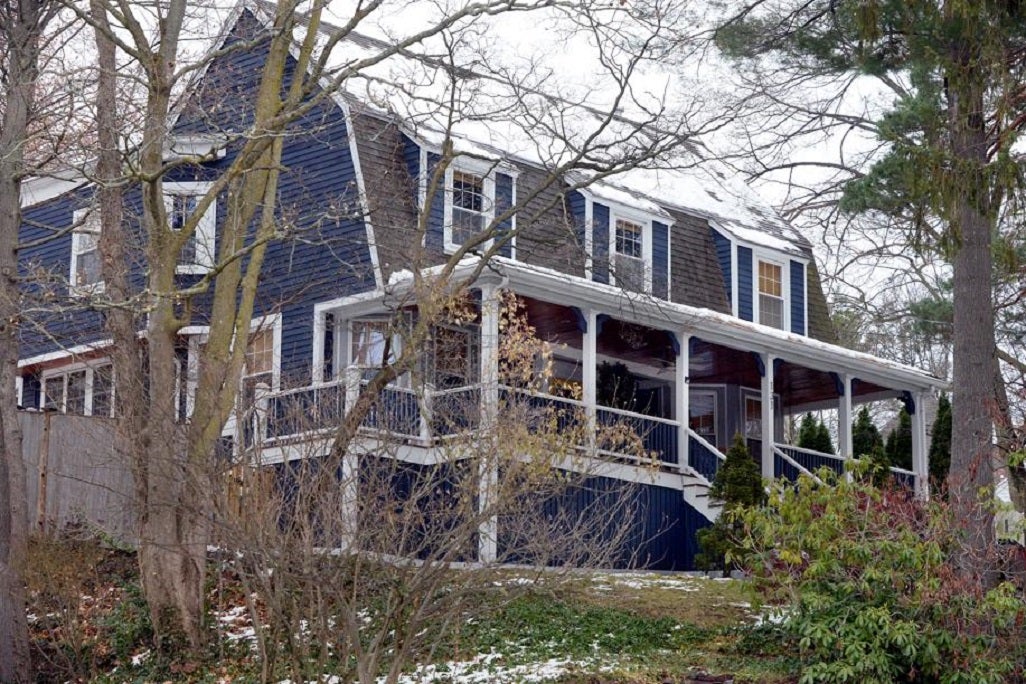 131-South-Central-Ave-Quincy-Exterior