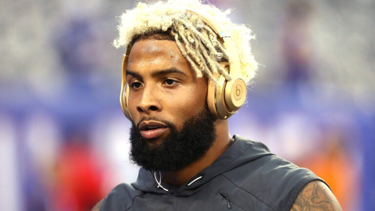 Tom Brady spotted talking to Odell Beckham Jr on the sideline and fans all  think the same thing