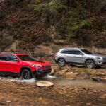 2019 Jeep Cherokee Trailhawk and Jeep Cherokee Limited