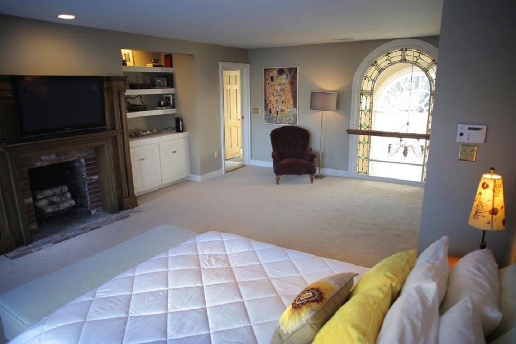 36-Jackson-Pond-Dedham-Master-Suite