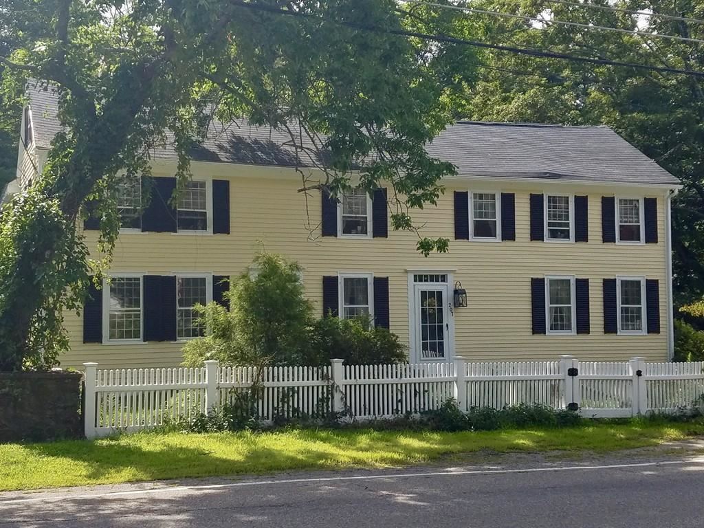 Five Greater Boston homes on the market with exposed beams