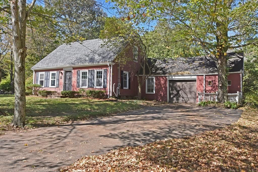 137-East-Street-Foxborough