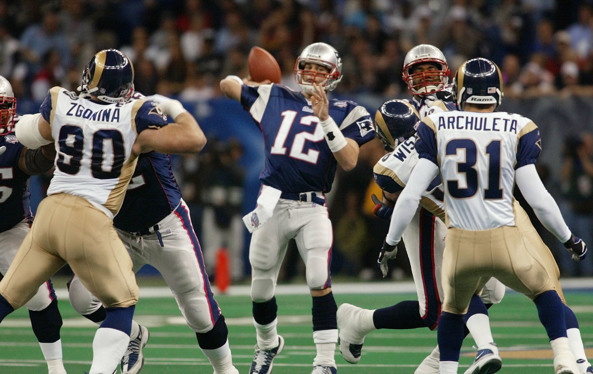Even in wins, Pats' margins in recent Super Bowls are thin