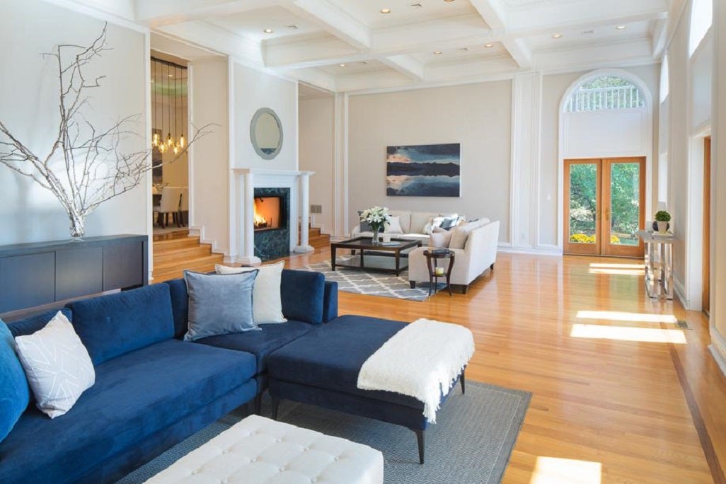 Ask-Stager-Advice-Rugs