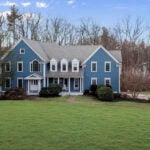 1-Stagecoach-Way-Hopkinton