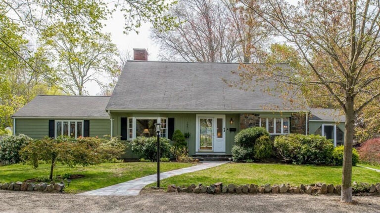 43-Shorewood-Road-Marblehead