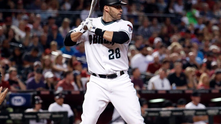 J.D. Martinez, Boston Red Sox slugger, won't let free-agent market