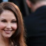 Ashley Judd arrives at the 90th Annual Academy Awards