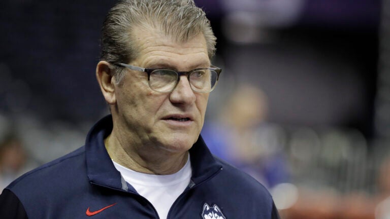 Geno Auriemma UConn