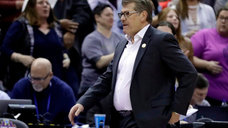 Geno Auriemma UConn