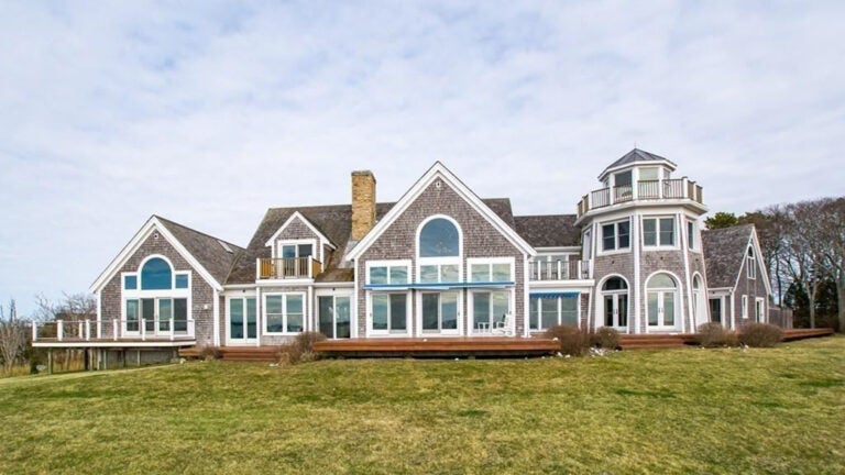 63-Smiths-Point-Road-Yarmouth