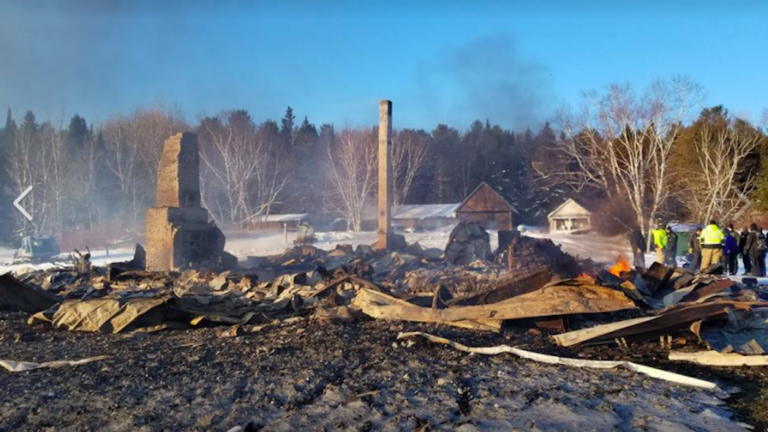 150-year-old Maine inn destroyed by fire
