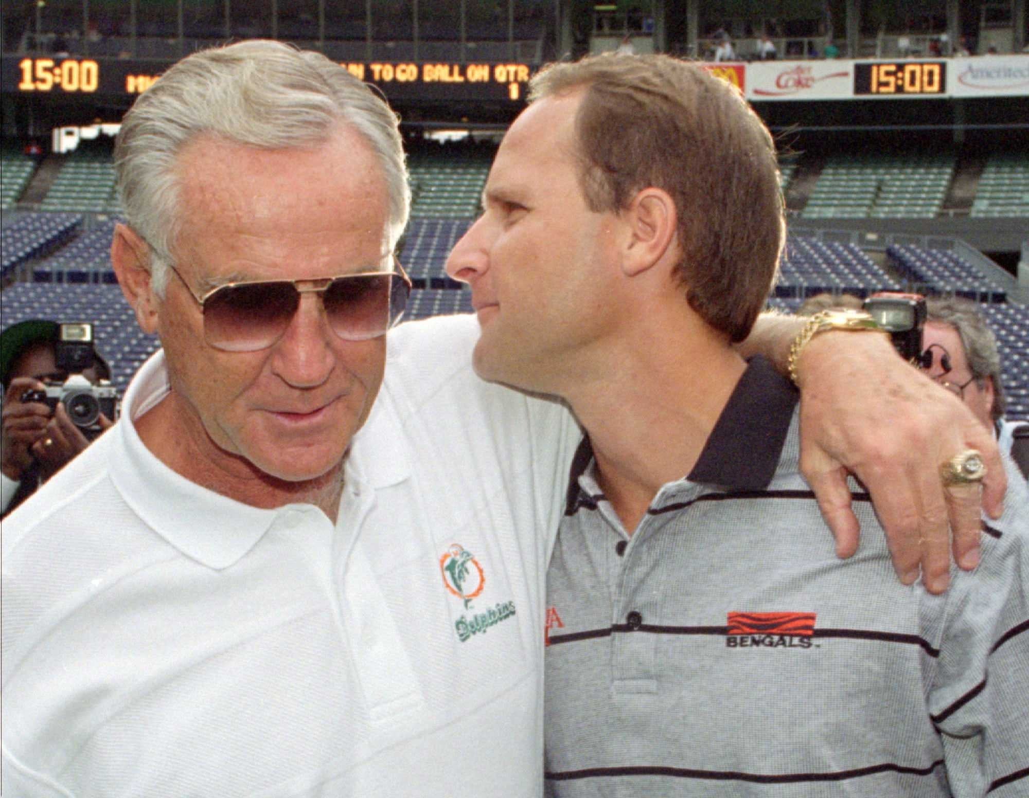 Reaction to the death of Hall of Fame coach Don Shula