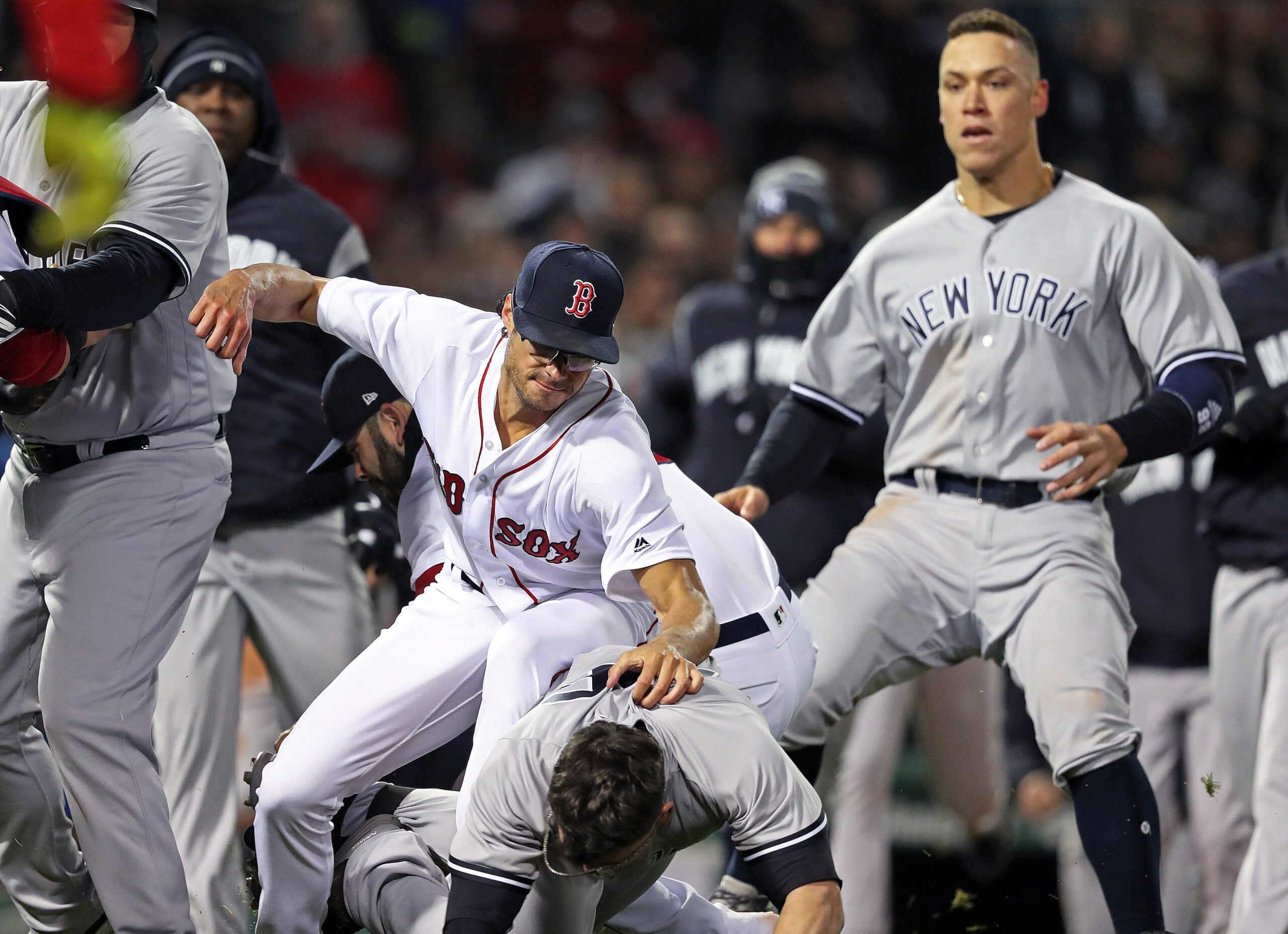 Red Sox, Yankees brawl at Fenway