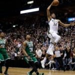 Giannis Antetokounmpo Milwaukee Bucks