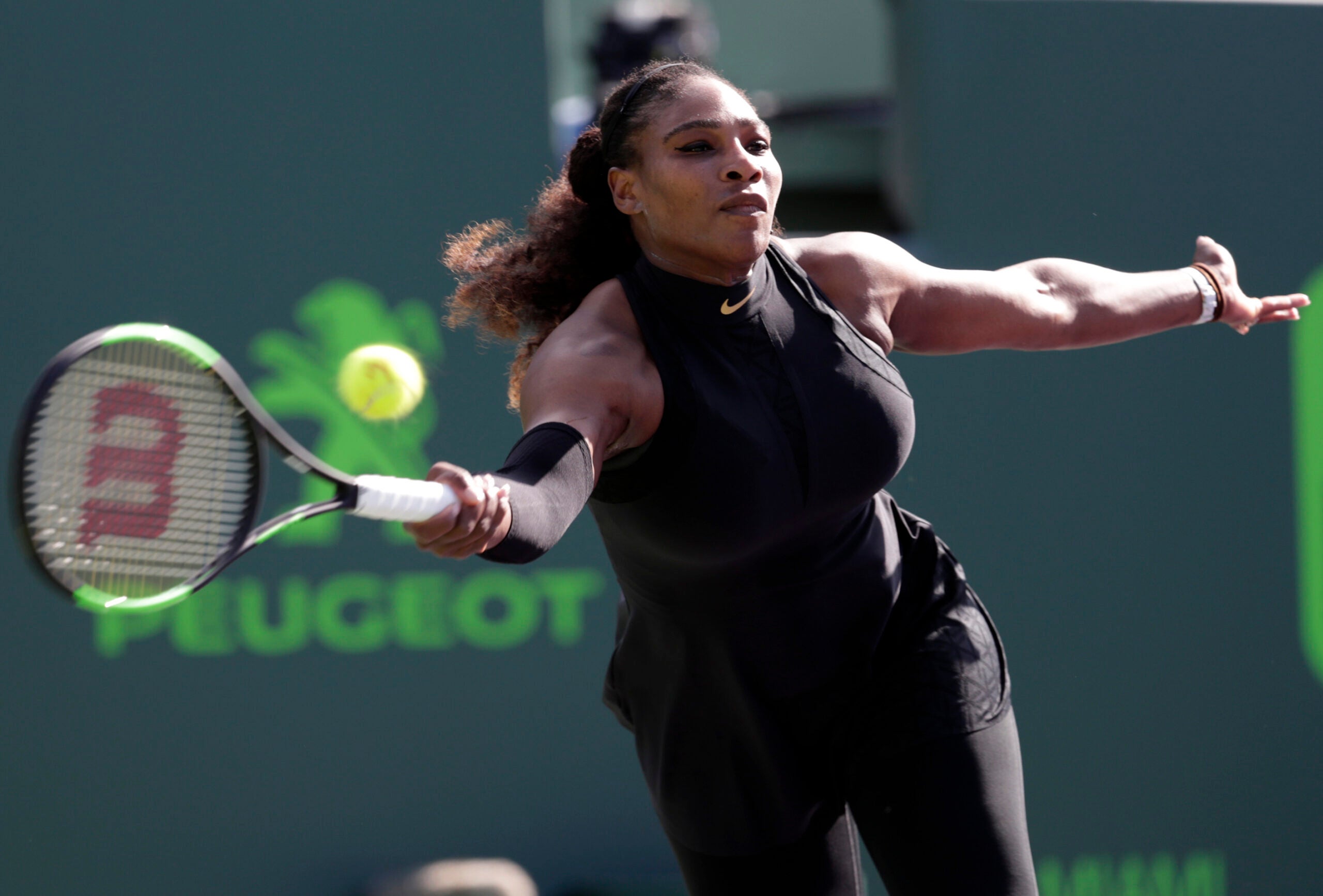 Serena Williams nears Italian Open win, Tennis