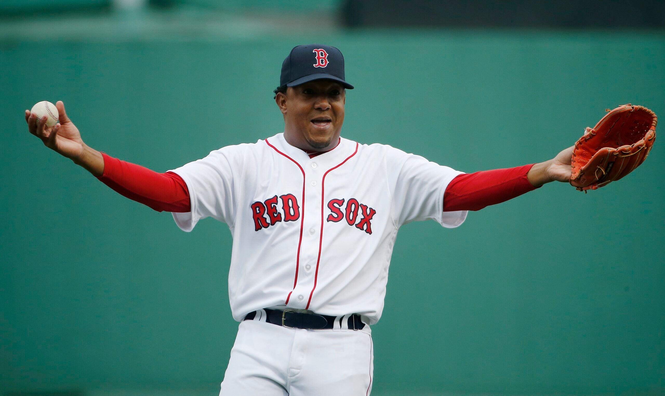 Pedro Martinez, Luis Tiant rumored to appear at Worcester Red Sox