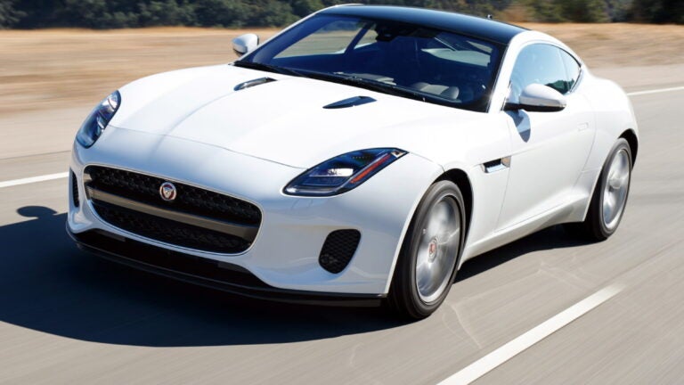 Jaguar F-Type V8 - Desirable & Loud Sports Car