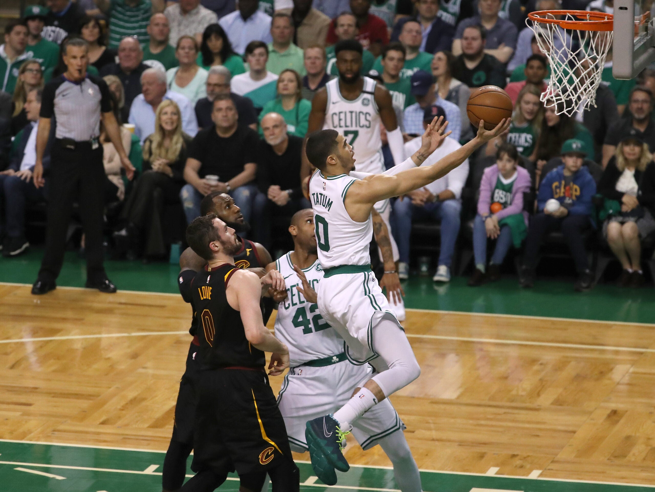 Jayson Tatum Scores 24 As Celtics Beat Cavs 96-83 In Game 5