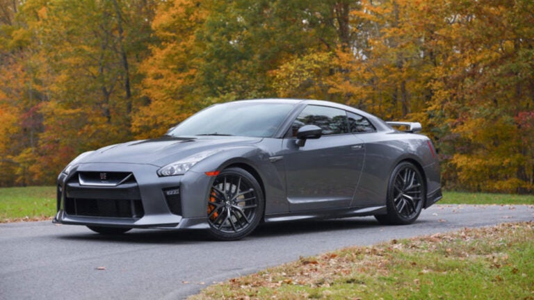 nissan-gtr-large-768x432.jpg