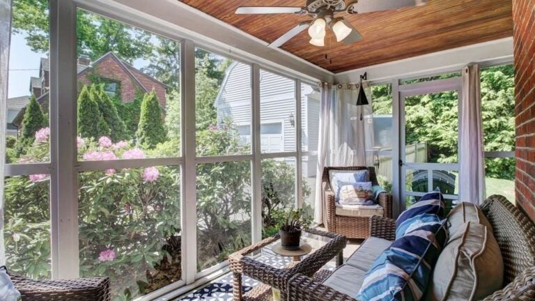 64-Woodside-Rd-Winchester