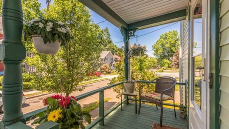 134-Linden-Rd-Melrose