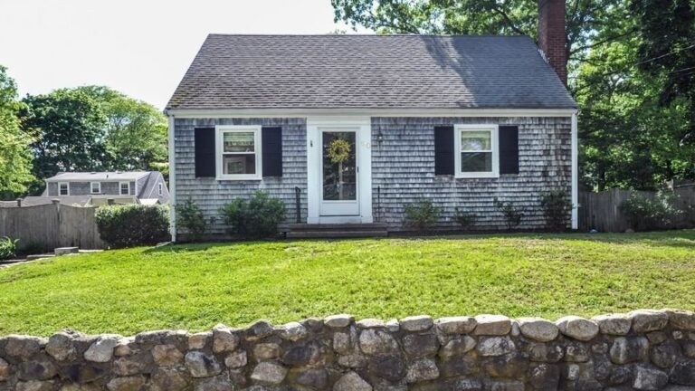 60-Gerard-Rd-Norwell