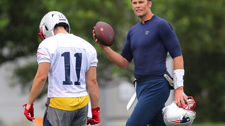 New England Patriots: Tom Brady in high gear at minicamp