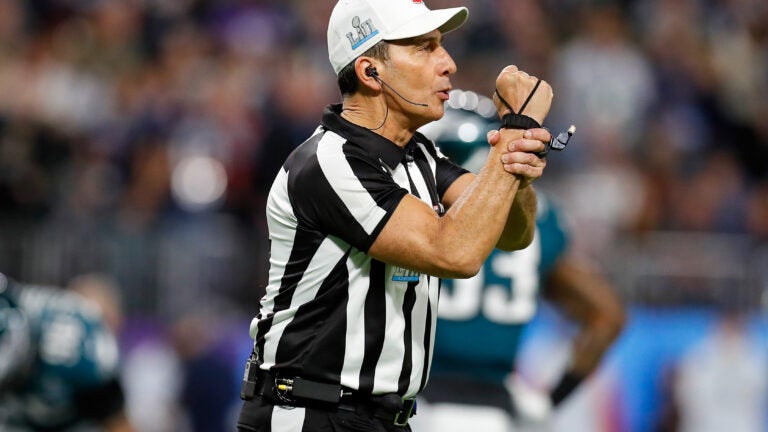 CBS Sports hires former NFL ref Gene Steratore as rules analyst