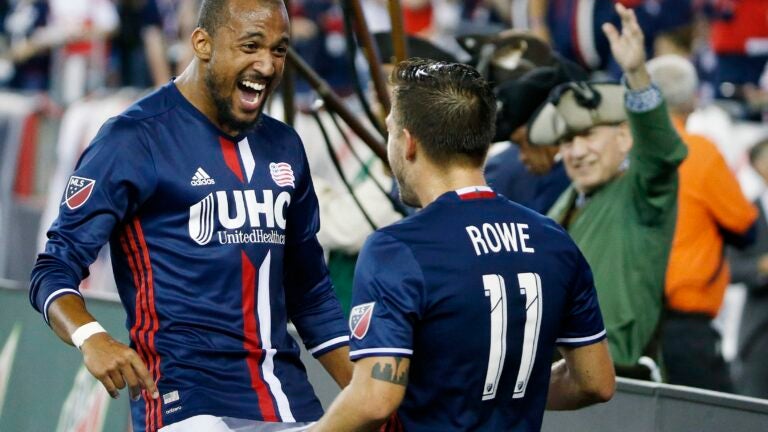 Teal Bunbury, Kelyn Rowe