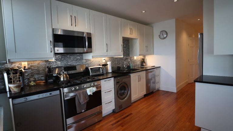 154-Falcon-Street-East-Boston-Kitchen
