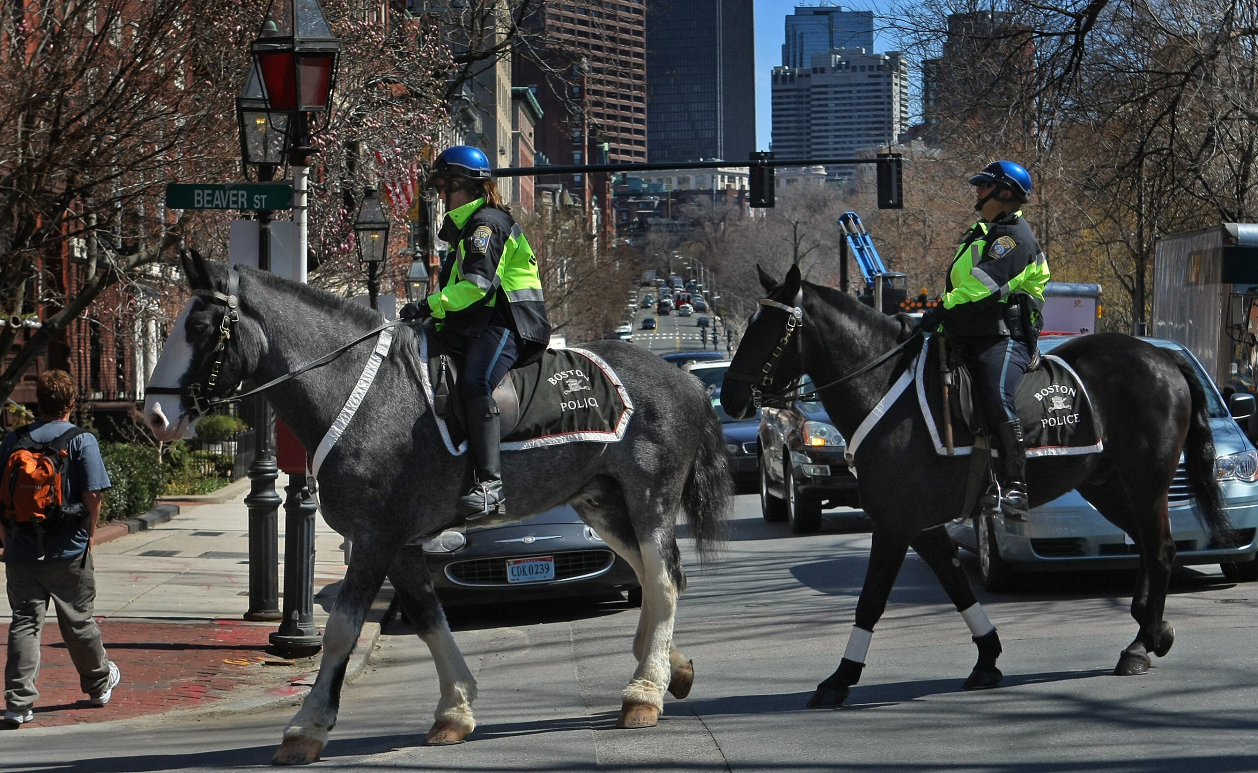 Groups split over whether to revive Boston's mounted police unit