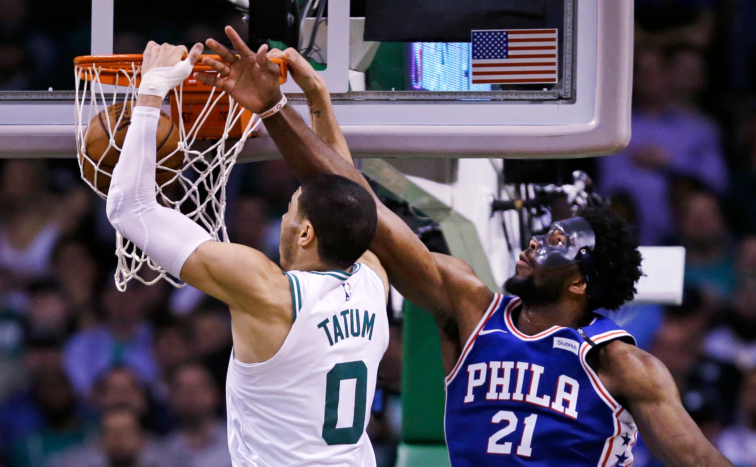 Boston Celtics Jayson Tatum Slam Dunk T-Shirt 