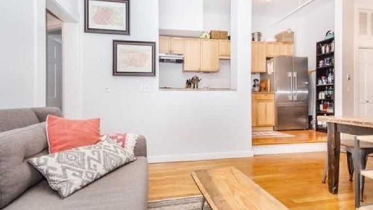 29-Fayette-Street-12-Bay-Village