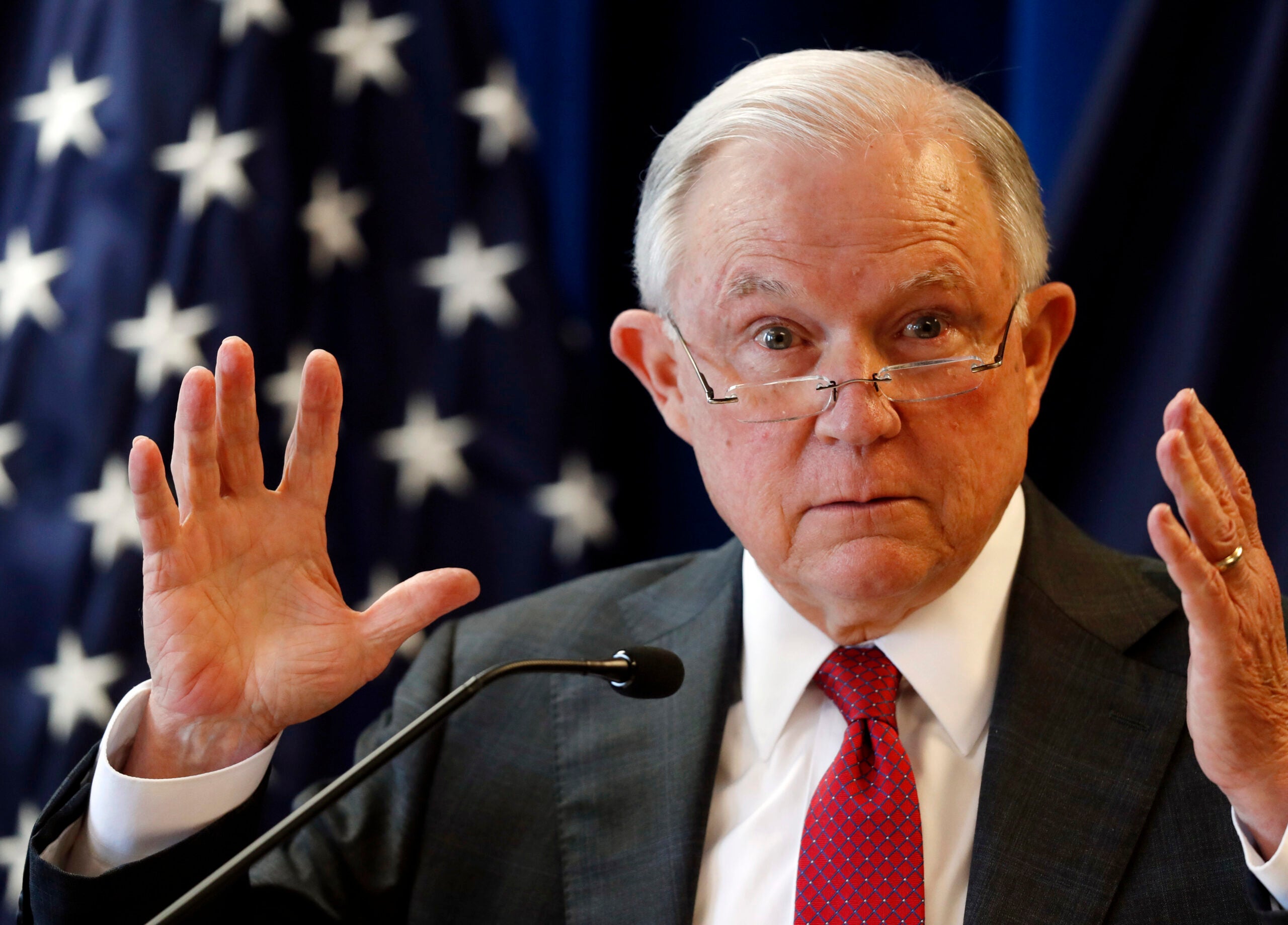 sessions-laughs-at-lock-her-up-chant-at-dc-speech