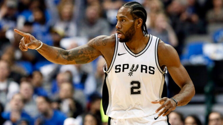 Who did the spurs store trade for kawhi leonard