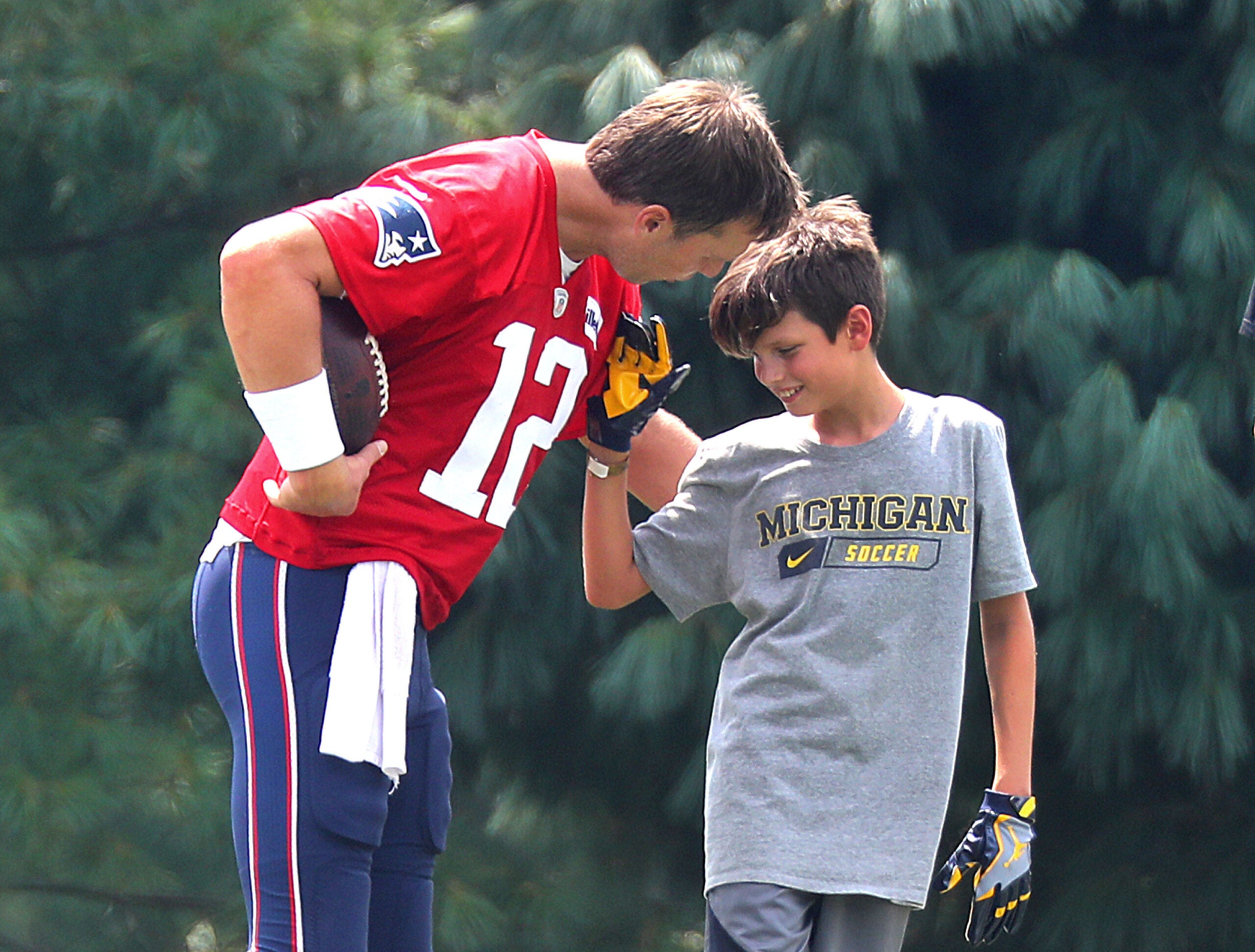 Tom Brady to his son: 'You are growing up waaaayyyyyy too fast!!!'