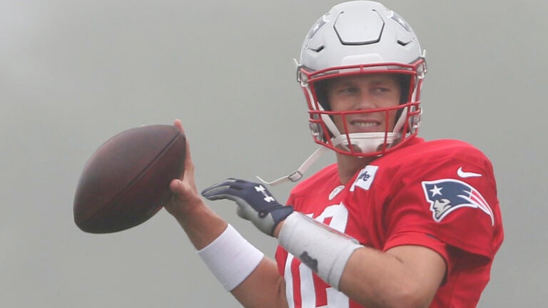 Tom Brady helmet