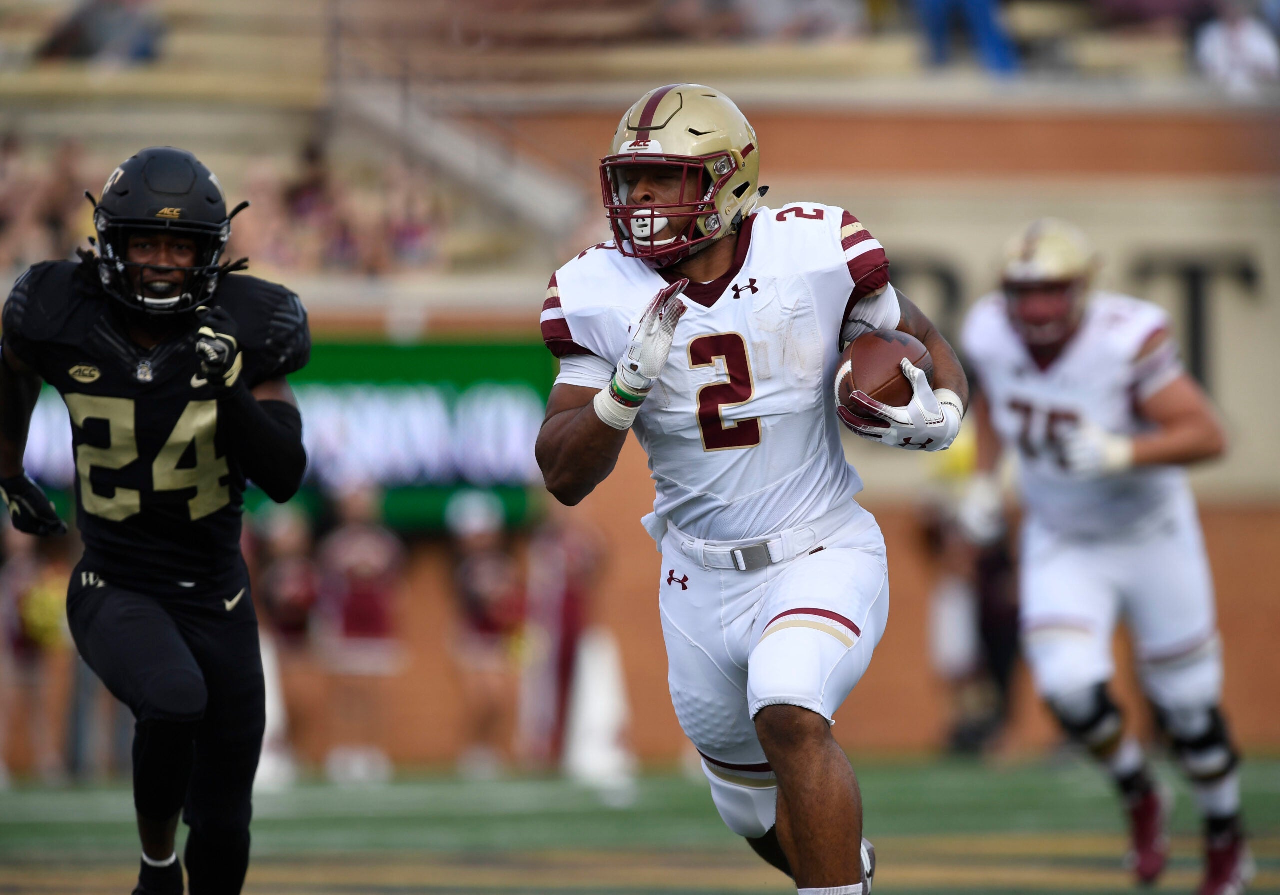 Boston College football team breaks into Top 25 polls