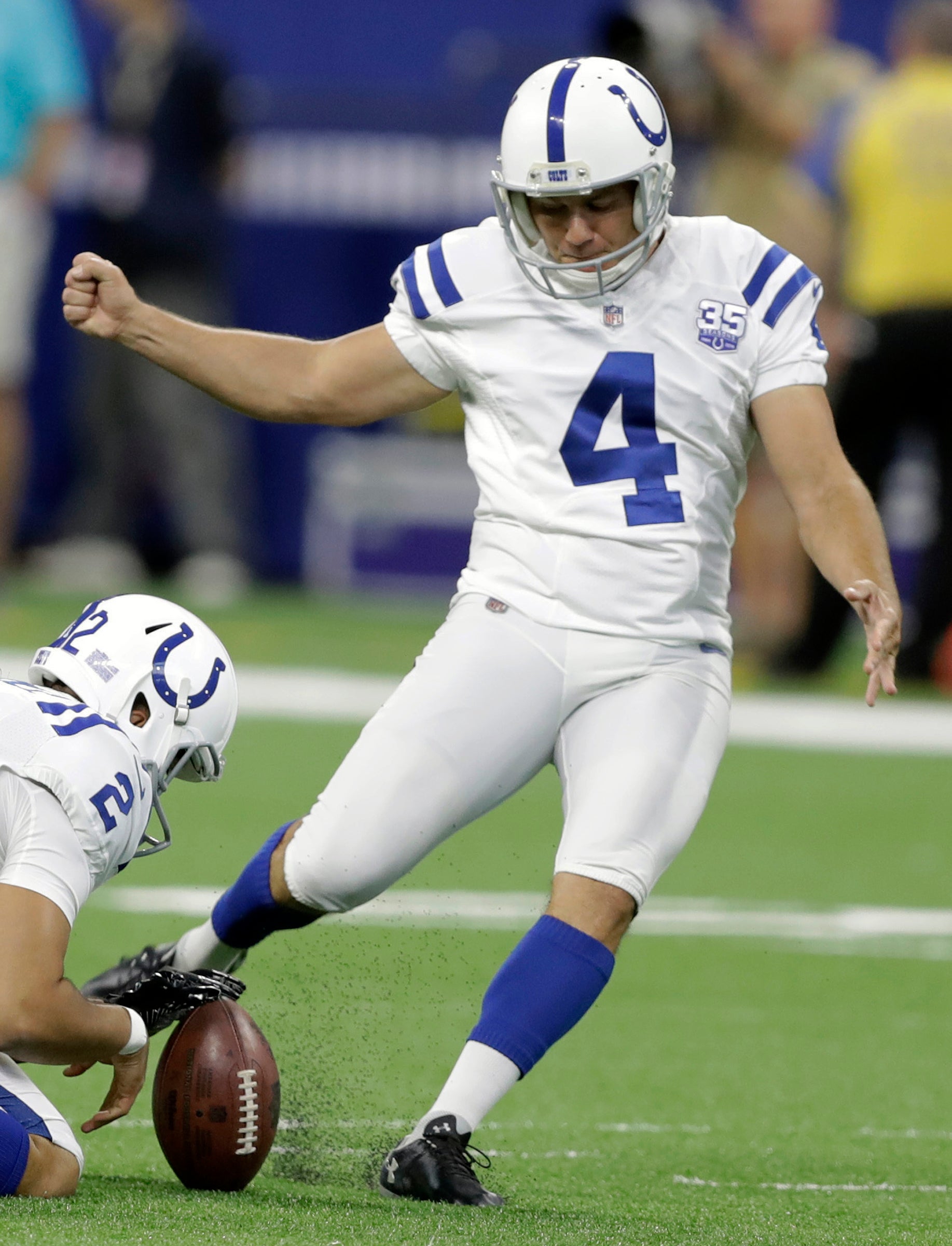 Adam Vinatieri (groin) remains 5 points shy of scoring record