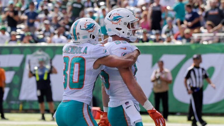 Around The AFC East: Dolphins, Jets off to hot start, Patriots