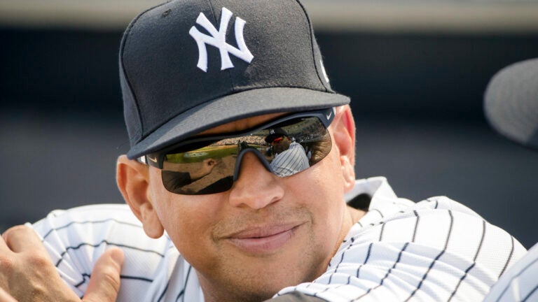 Alex Rodriguez works at Wahlburgers after losing a Red Sox bet to