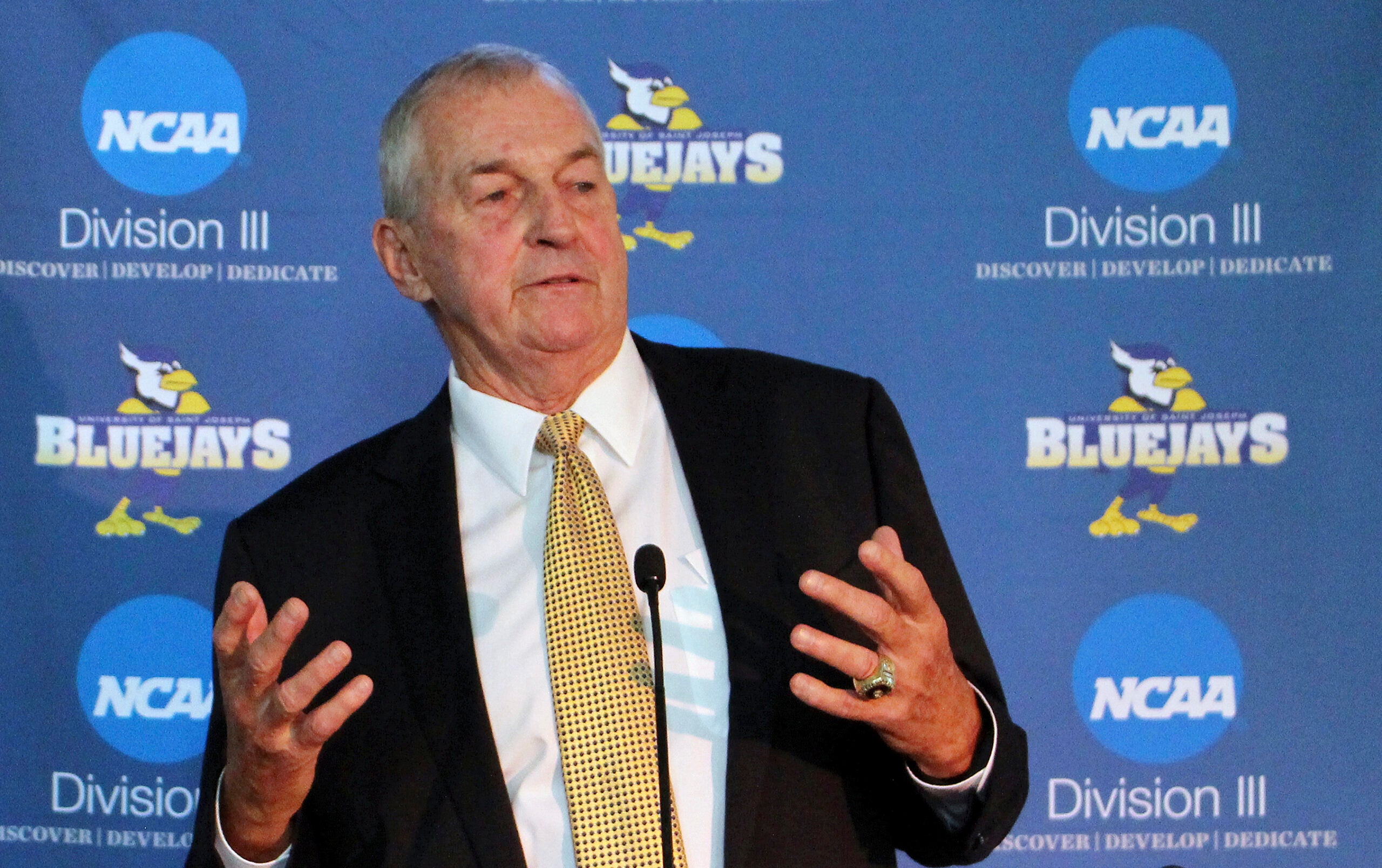 Jim Calhoun’s new team got a radio deal with a familiar voice