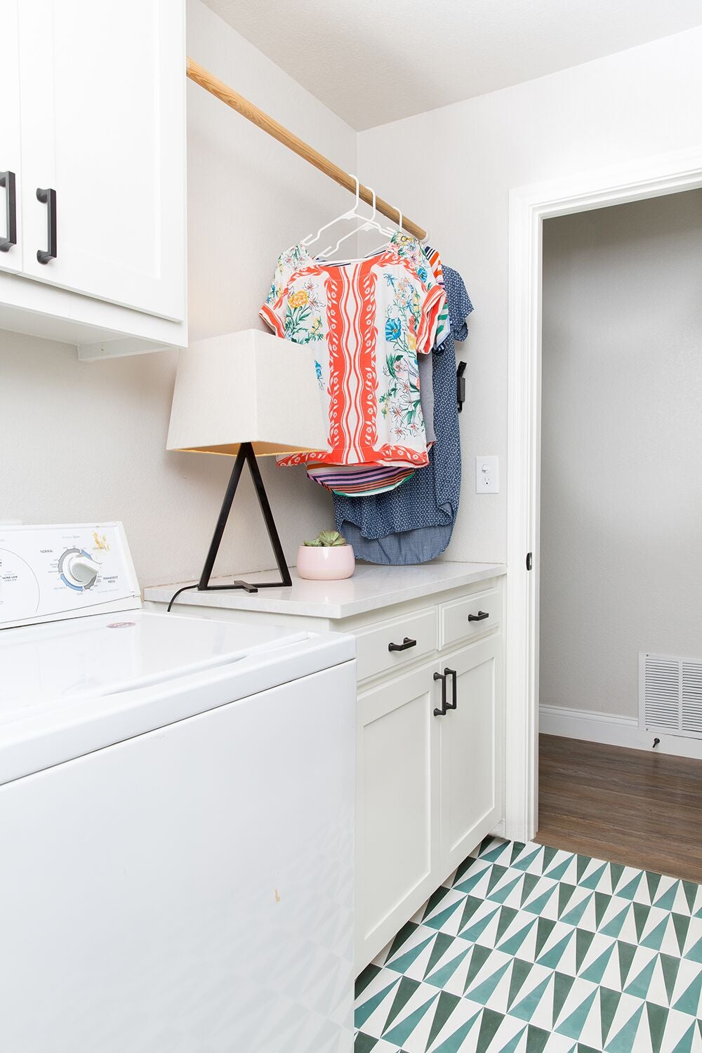 Lesley-Myrick-Laundry-Room-Design
