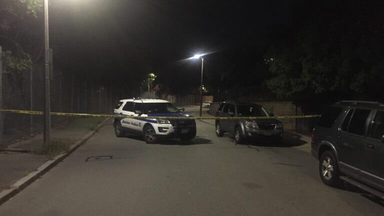 Double shooting in Dorchester leaves one man dead, teen critically injured