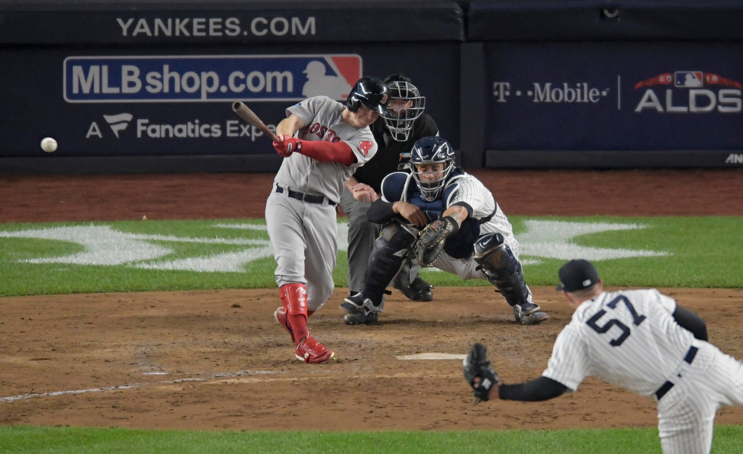 Brock Holt hits the 1st postseason cycle as the Red Sox rout the Yankees  16-1