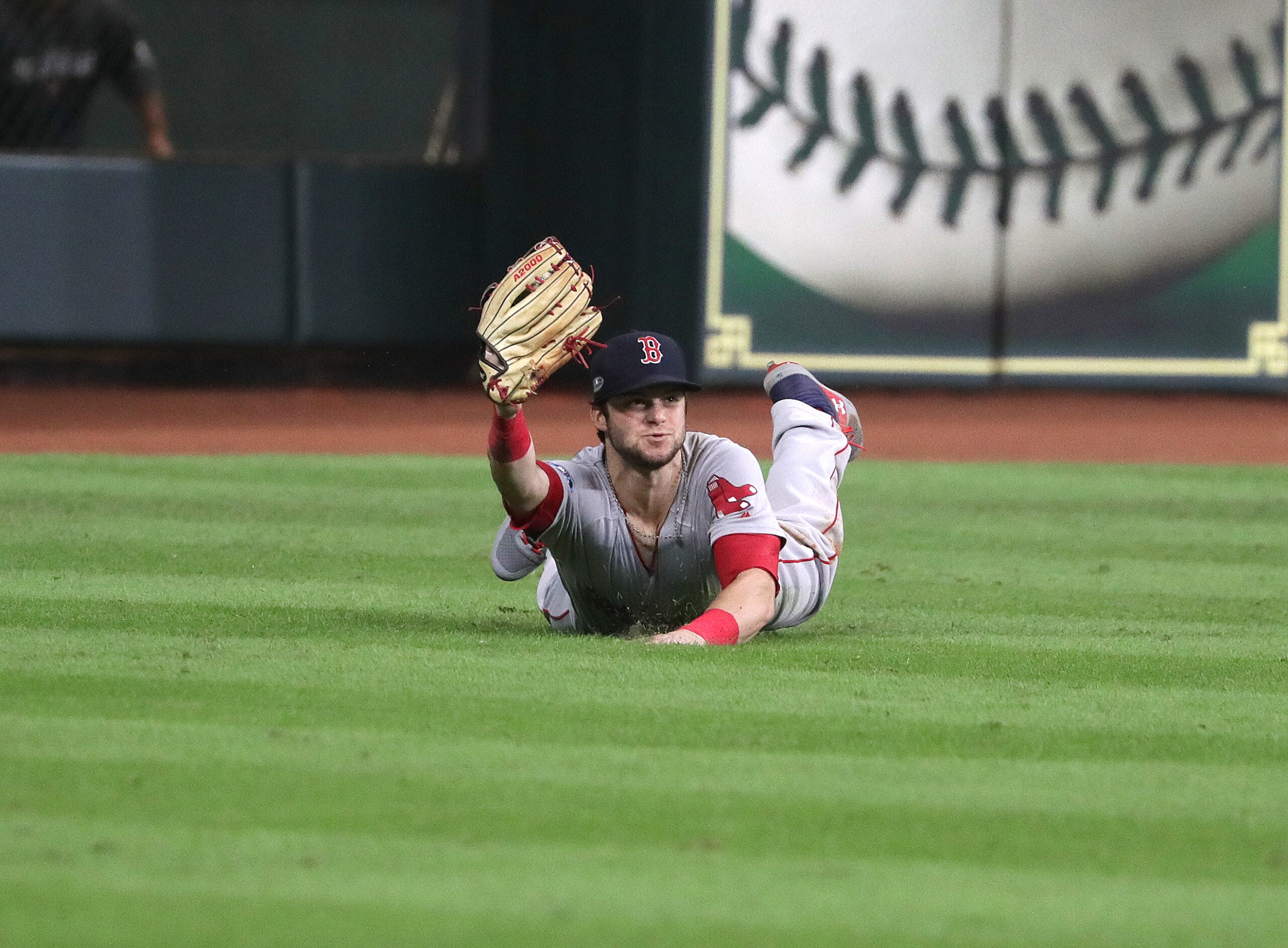 Jackie Bradley Jr. Will Win His First Gold Glove in 2018 - Over