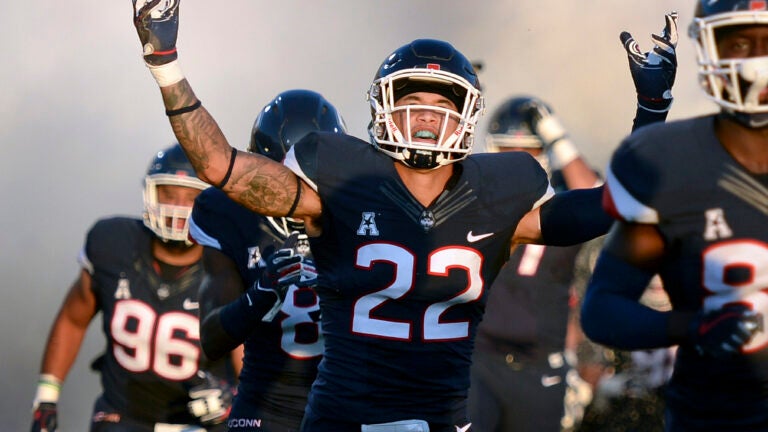 UConn EliThomas Football