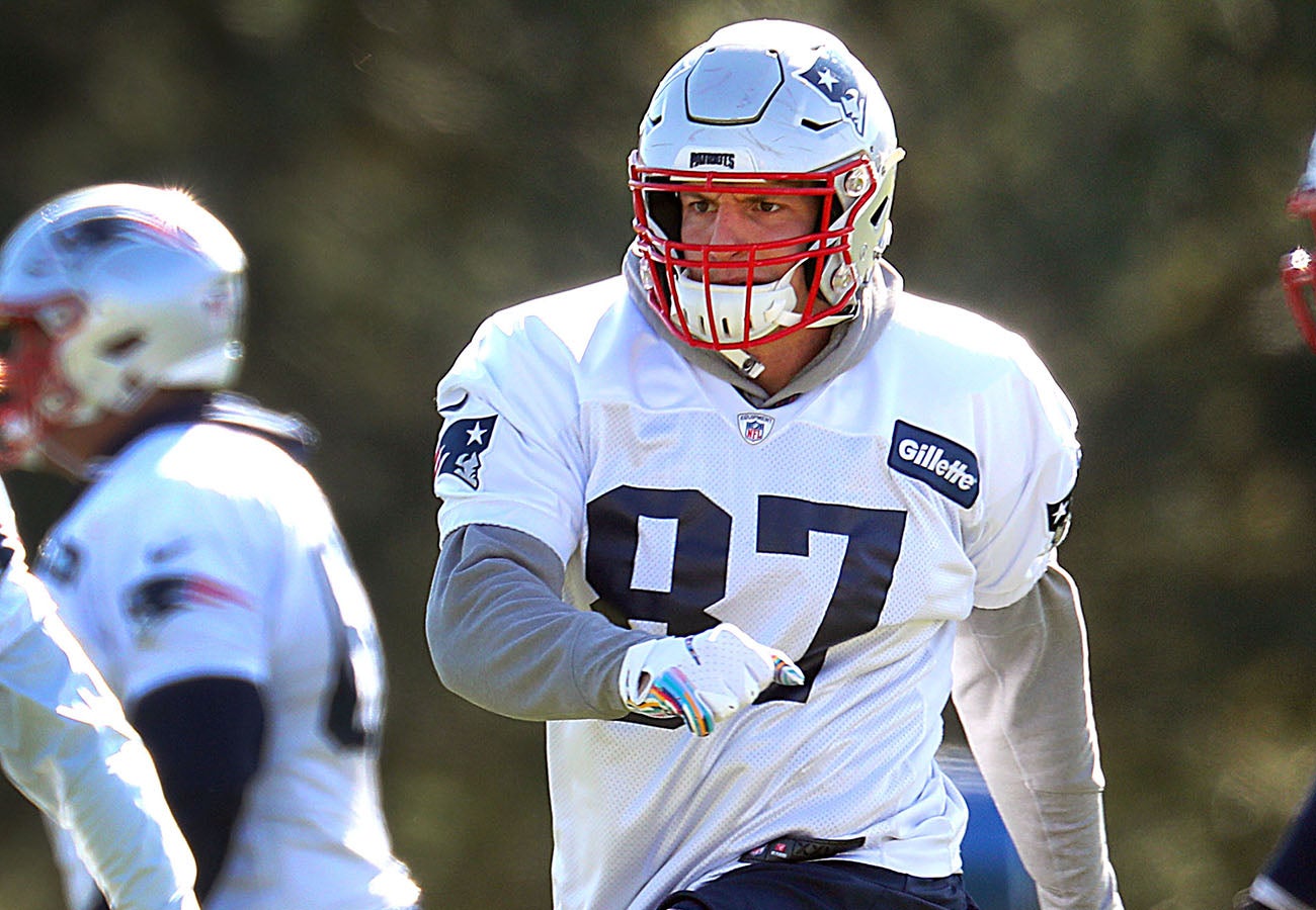 Rob Gronkowski returns to Patriots practice