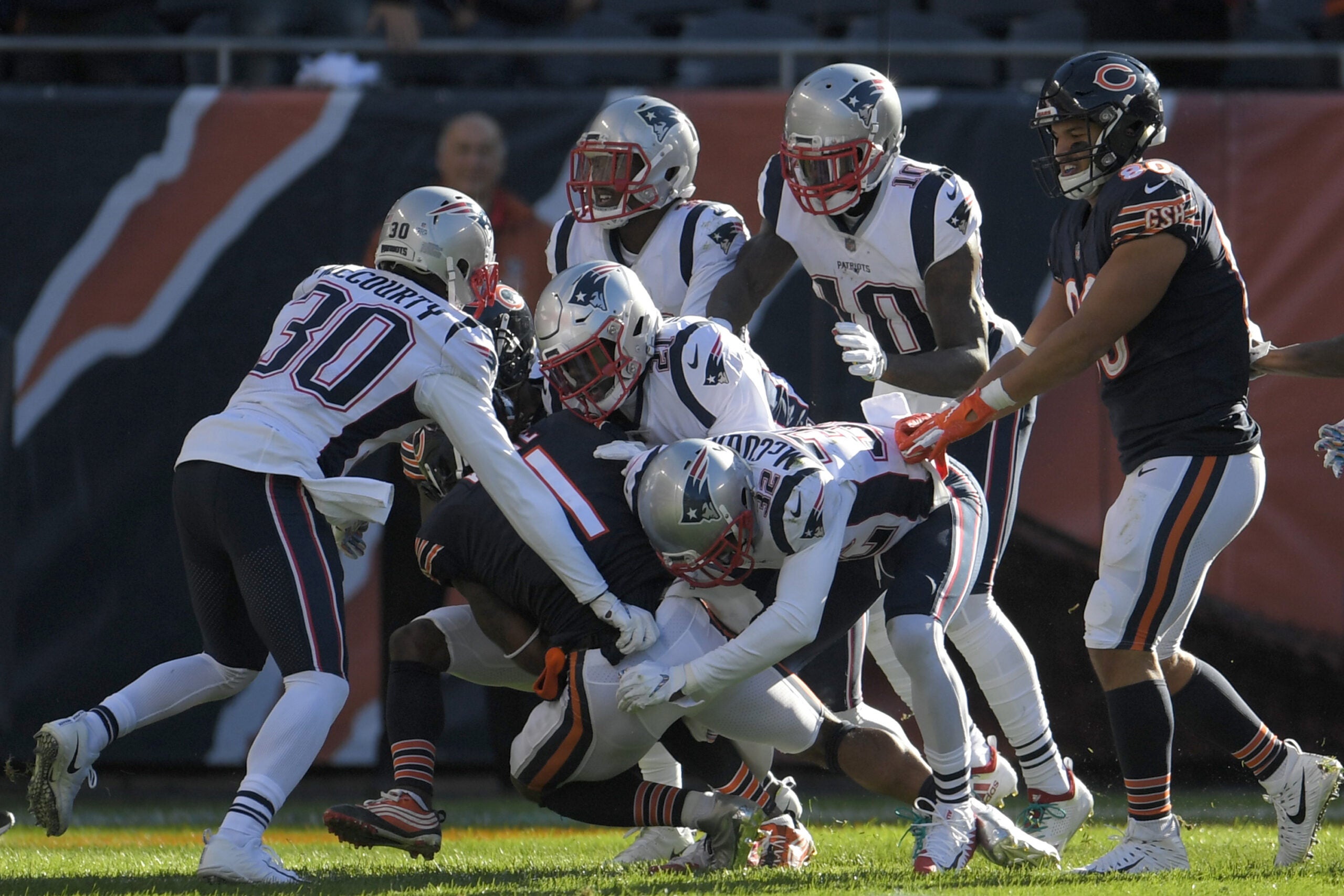 Randy Moss of the New England Patriots catches his third touchdown News  Photo - Getty Images